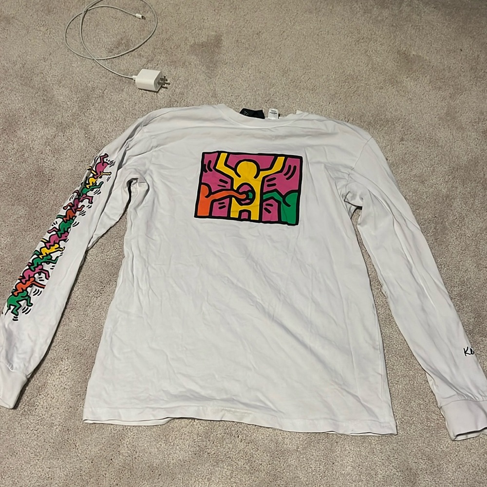 Size xs white h&m white long sleeve tee with colorful graphic keith haring art